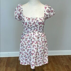 Altar’d State cream pink purple ditsy Floral Puff Sleeve Dress size XS